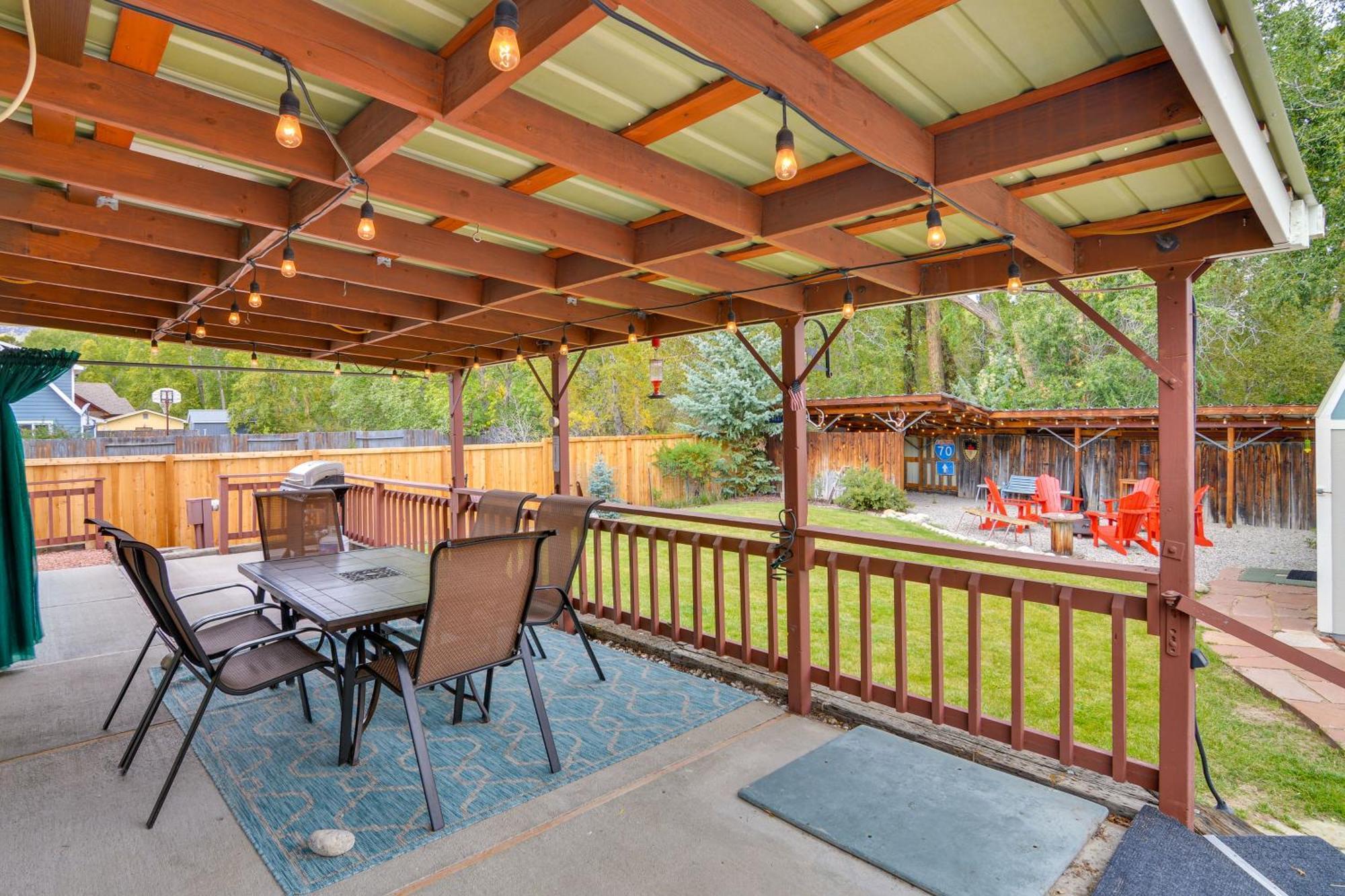 Ranch-Style Retreat In Downtown Buena Vista! Villa Buitenkant foto